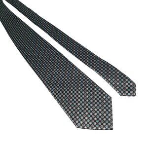 Van Heusen Mens Hexagon Pattern Silk Necktie  Black Blue Classic Office Dad Gift